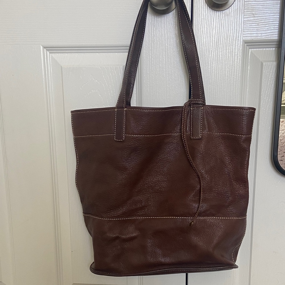 FRYE AND CO. Brown Leather Tote Bag with Double Straps